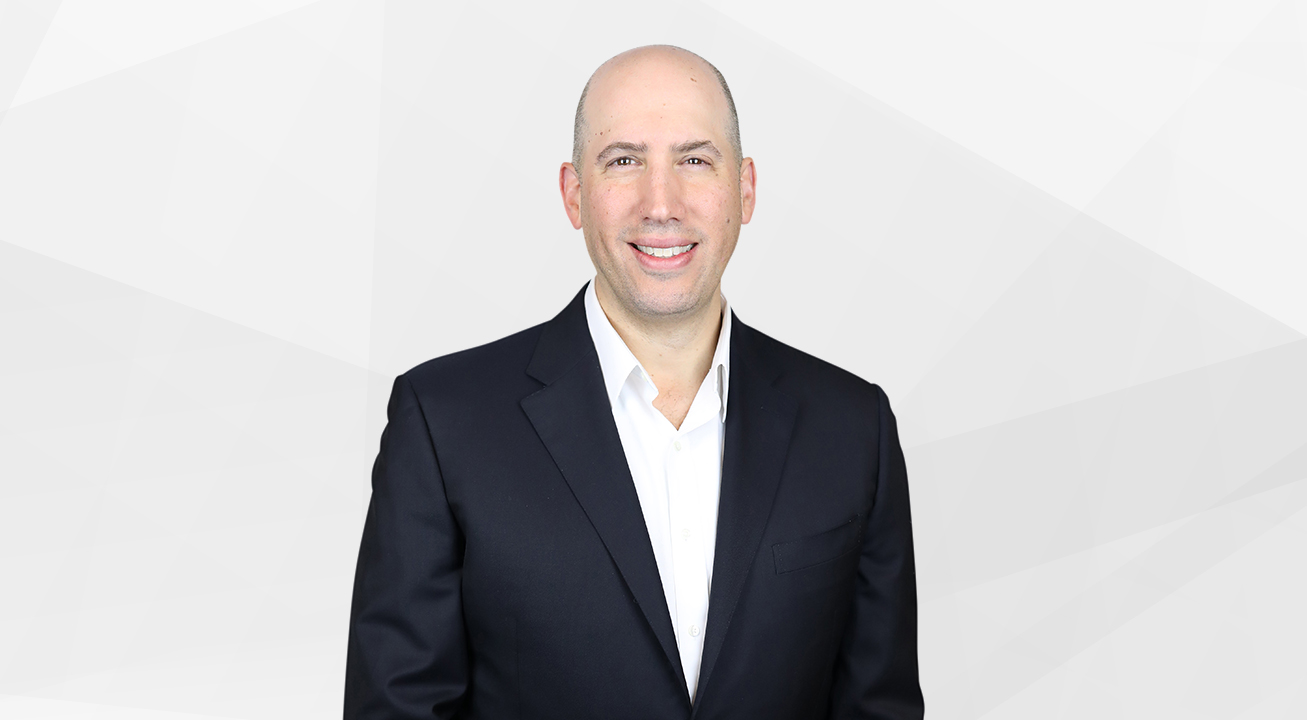 Andrew Bennett headshot